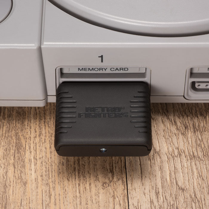 RETRO FIGHTERS Defender ワイヤレスコントローラー グリーン PS1/PS2/PS3対応、圧力認識型ボタン、バイブレーション機能、ターボ機能搭載、USB Type-C充電ケーブル付属