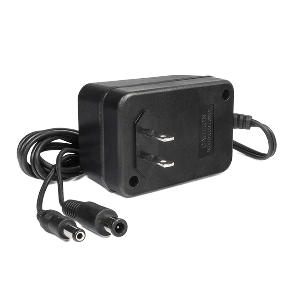 Hyperkin Tomee 3-in-1 ユニバーサルACアダプター – Genesis™ / SNES™ / NES™対応