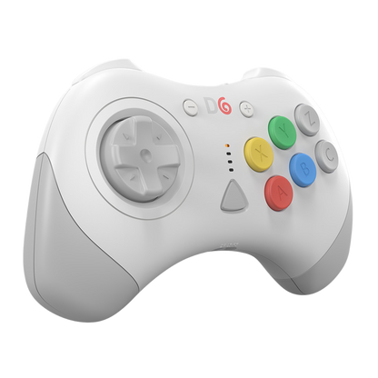 【在庫あり/発売中!】D6 Wireless Controller for Dreamcast™【ホワイト】– 究極の6ボタンワイヤレスコントローラー！次世代ワイヤレス技術 × クラシックな操作性！レトロゲーマー必見の必携アイテム！